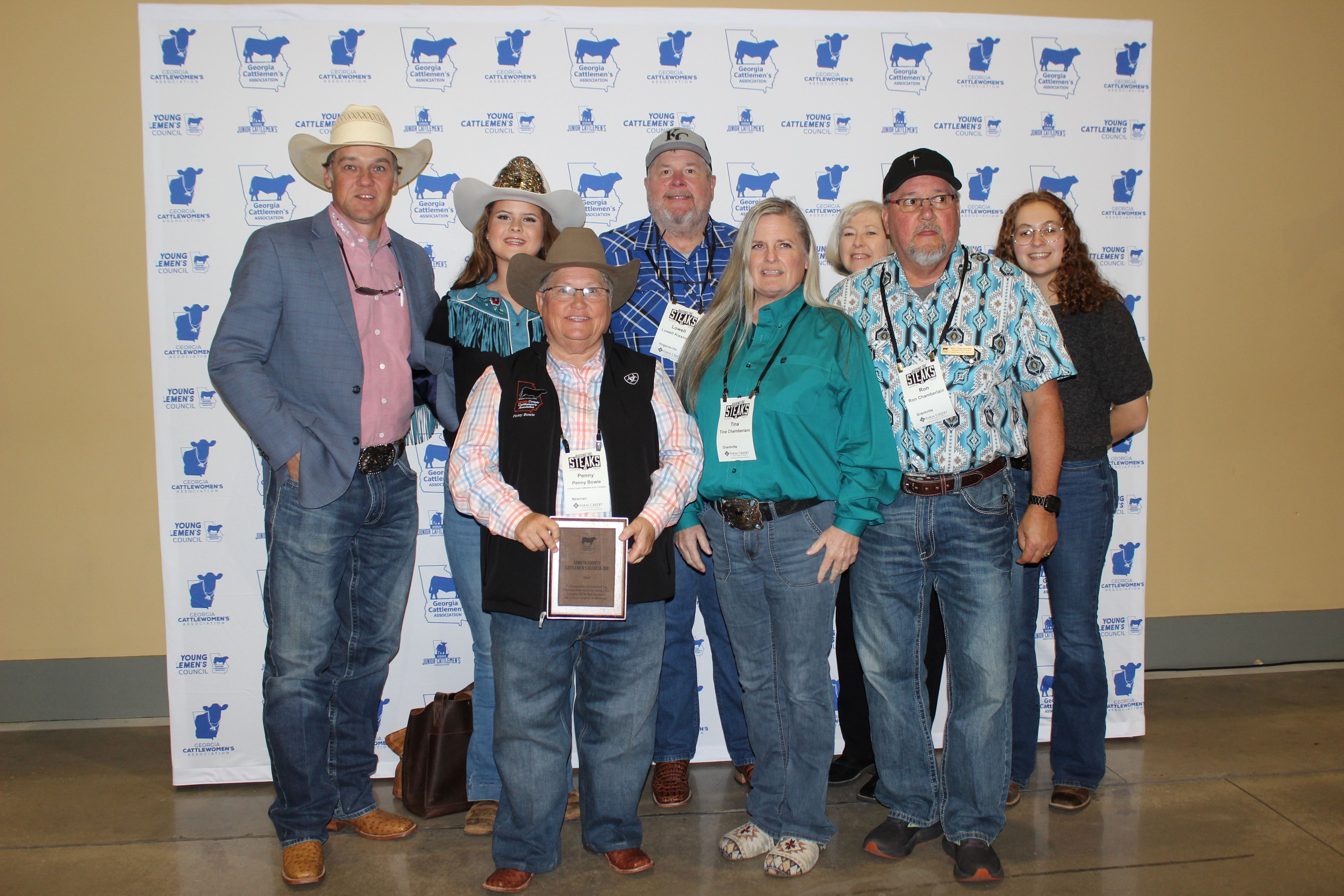 Coweta County Cattleman's Association accepting award